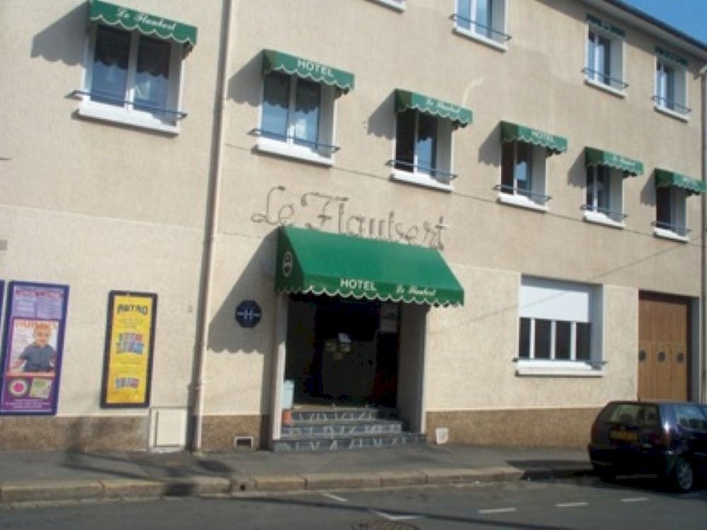 Hotel Le Flaubert Fougeres Ngoại thất bức ảnh